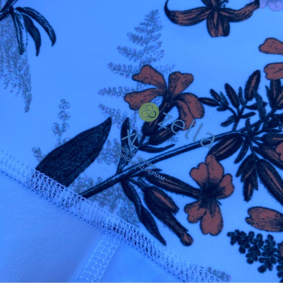 Zella floral crop high compression leggings XL NWT - Picture 4 of 6